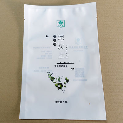 أكياس بلاستيكية عالية الجودة من نوع زيبلوك. قابل لإعادة البيع، متينة وحجم مخصص. مثالية لتخزين الطعام والسفر والتجزئة والصناعة.